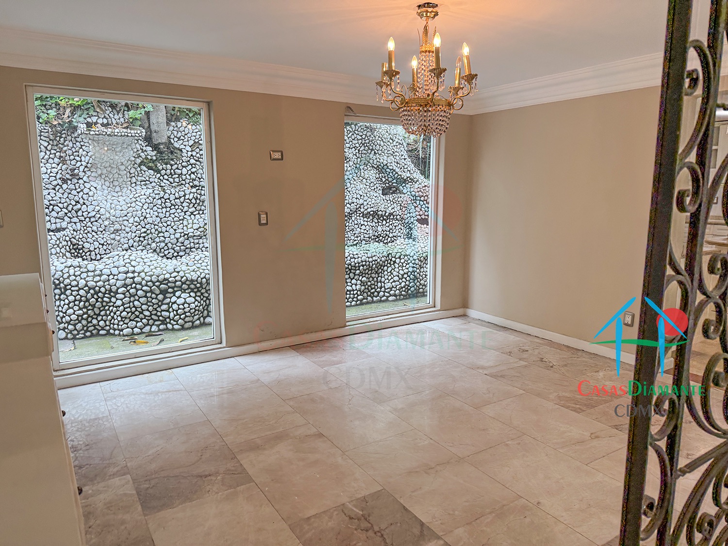 Jardines del Pedregal Casa Risco AJI - Antecomedor 3